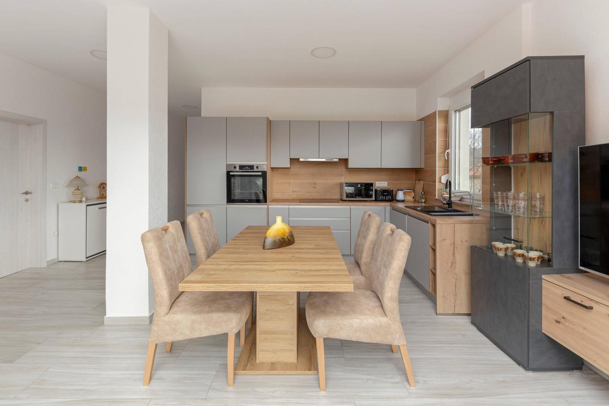 Апартаменты Apartma Zan Smarje  Экстерьер фото